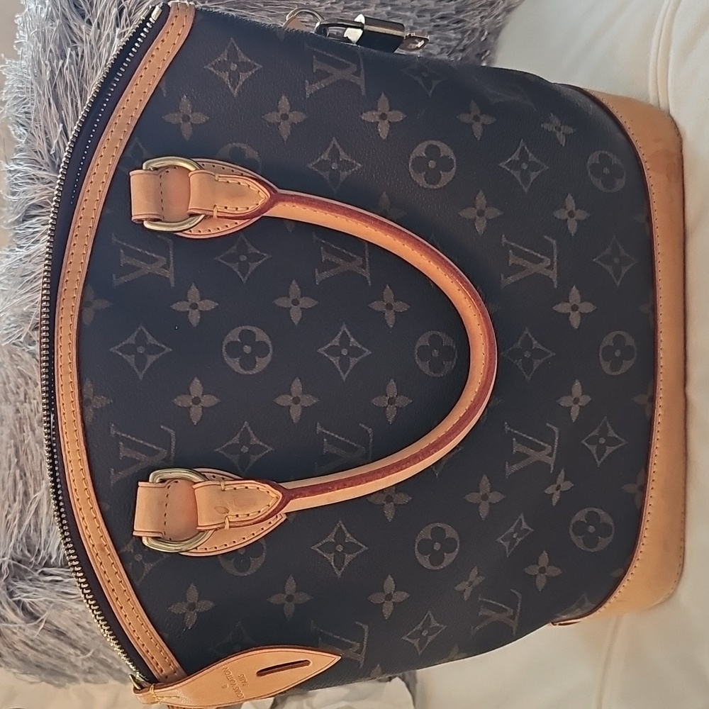 Louis Vuitton Monogram Vertical Lockit Tote Bag - Picture 2 of 14